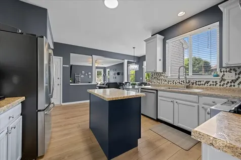 2931 Grand Ridge Circle Aurora IL 60503