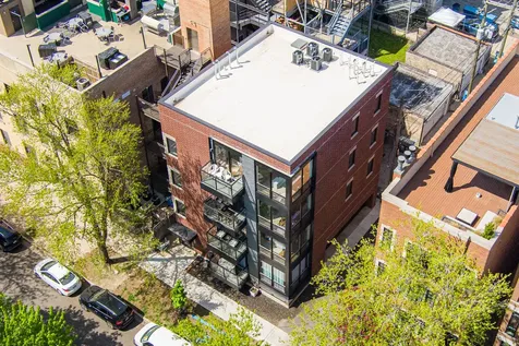 3710 North Kenmore Avenue Chicago IL 60613