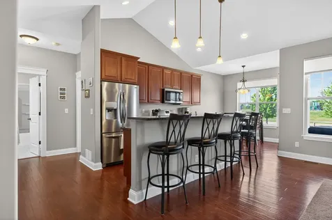 2331 Coventry Circle S Sycamore IL 60178