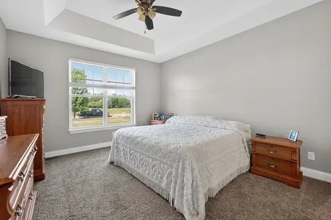 2331 Coventry Circle S Sycamore IL 60178