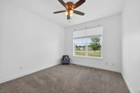 2331 Coventry Circle S Sycamore IL 60178