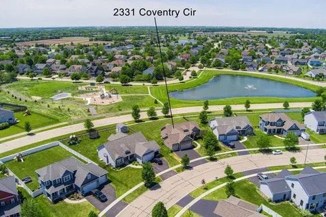2331 Coventry Circle S Sycamore IL 60178
