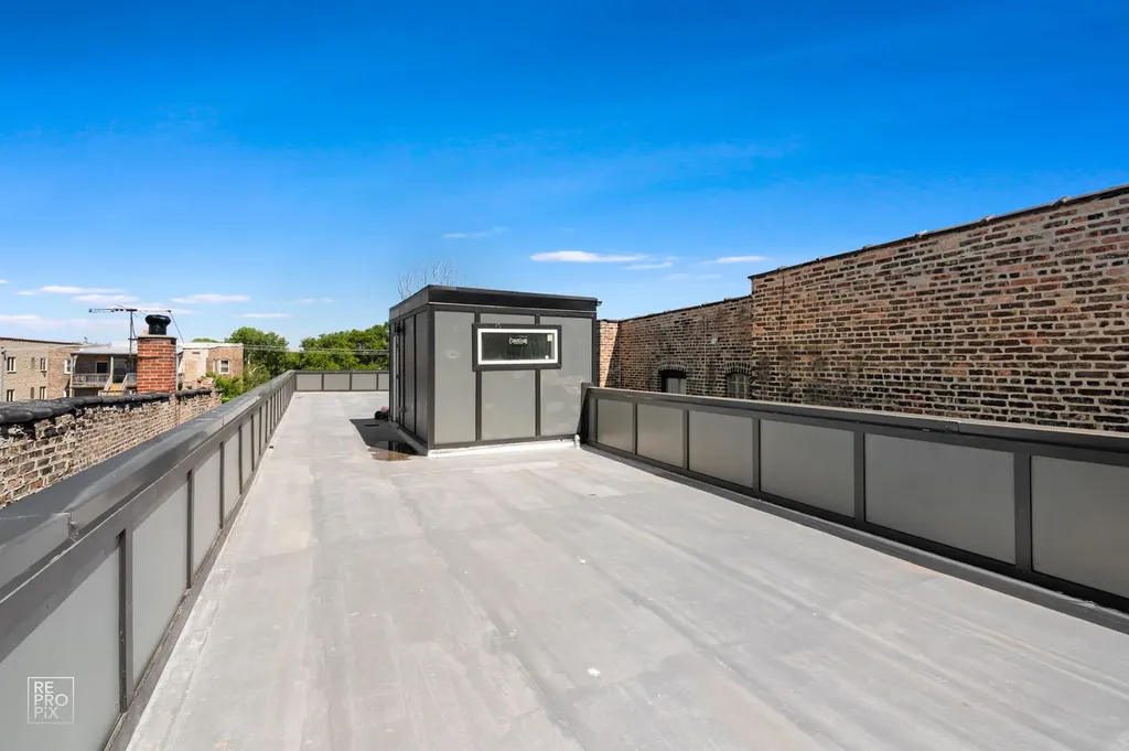 5419 South Michigan Avenue Chicago IL 60615