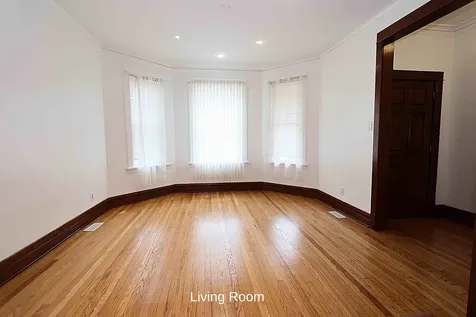 3328 West Cuyler Avenue Chicago IL 60618
