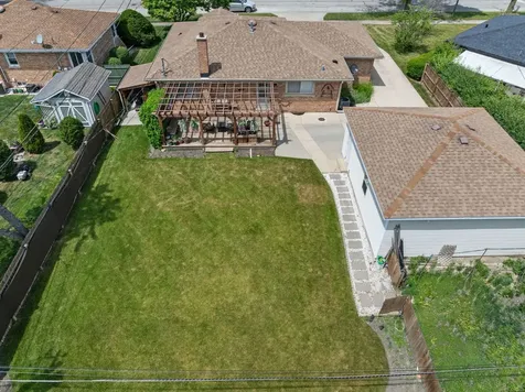 7145 Greenwood Street Morton Grove IL 60053
