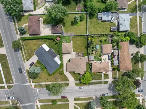 7145 Greenwood Street Morton Grove IL 60053
