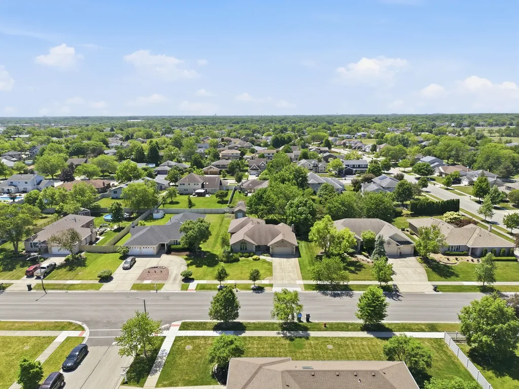 9911 195TH Street Mokena IL 60448