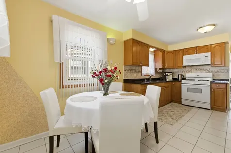 5836 South Mayfield Avenue Chicago IL 60638