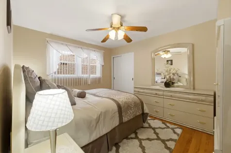 5836 South Mayfield Avenue Chicago IL 60638
