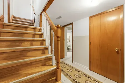 5836 South Mayfield Avenue Chicago IL 60638
