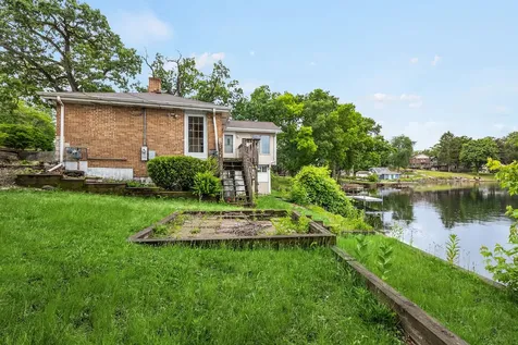 3815 Midway Drive Island Lake IL 60042