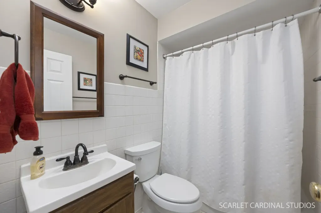 1518 Center Avenue Wheaton IL 60189