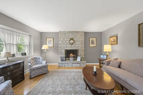 1518 Center Avenue Wheaton IL 60189