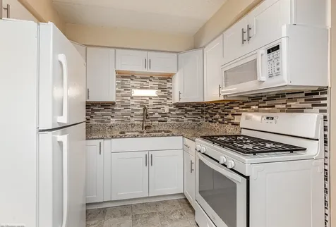 10408 Menard Avenue Oak Lawn IL 60453