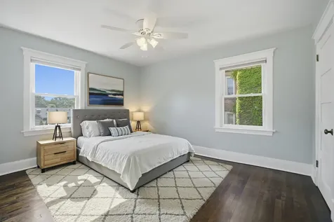 840 South Humphrey Avenue Oak Park IL 60304