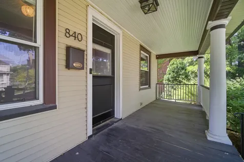 840 South Humphrey Avenue Oak Park IL 60304