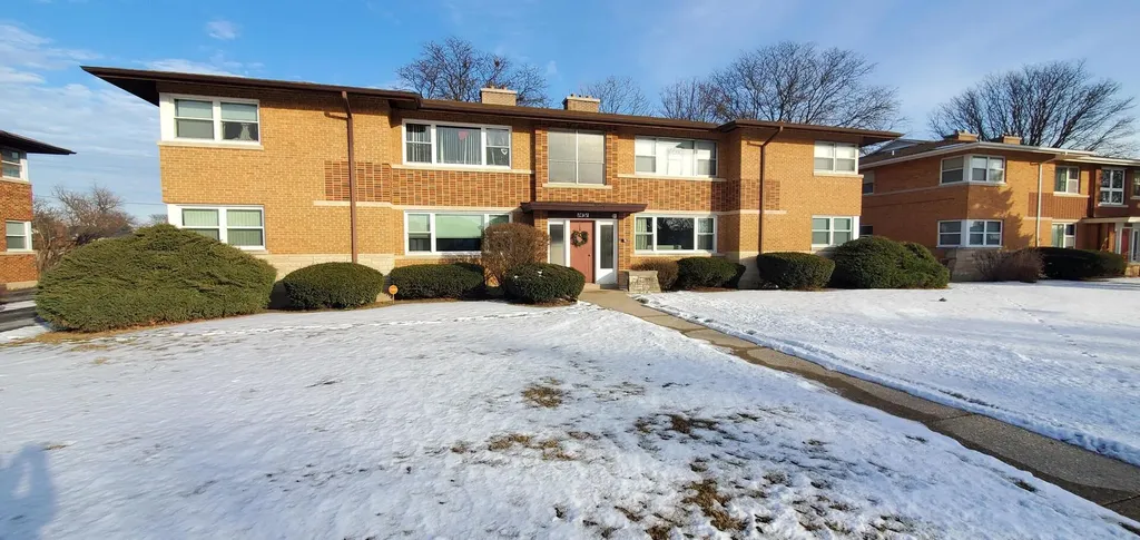 1431 Balmoral Avenue Westchester IL 60154
