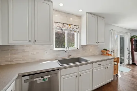 1091 Pattee Avenue Elburn IL 60119