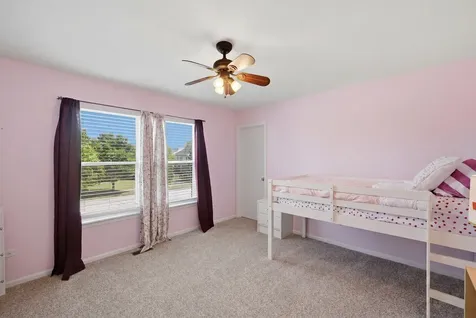 1091 Pattee Avenue Elburn IL 60119