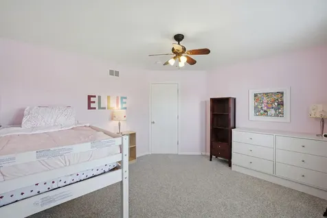 1091 Pattee Avenue Elburn IL 60119