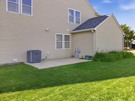 1091 Pattee Avenue Elburn IL 60119