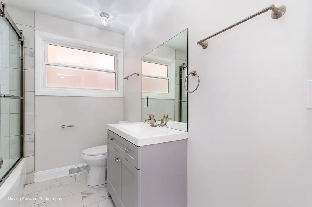 1651 East 91st Street Chicago IL 60617