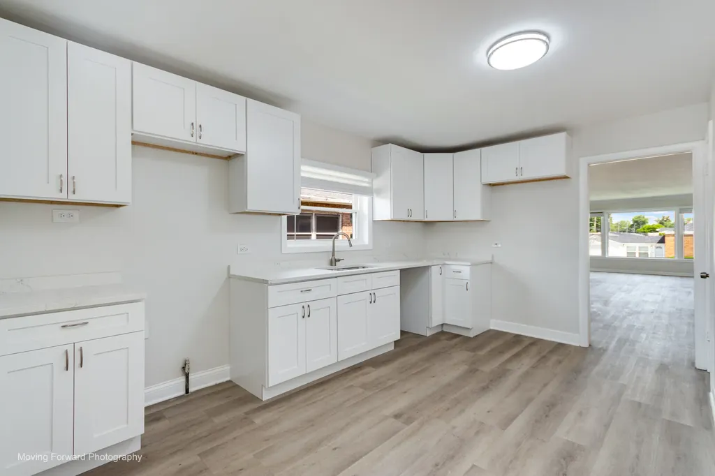 1651 East 91st Street Chicago IL 60617