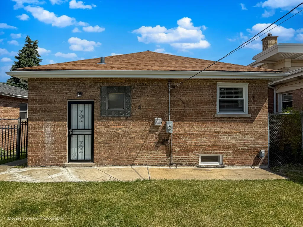 1651 East 91st Street Chicago IL 60617