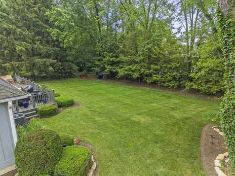 1660 J Pankow Drive Geneva IL 60134
