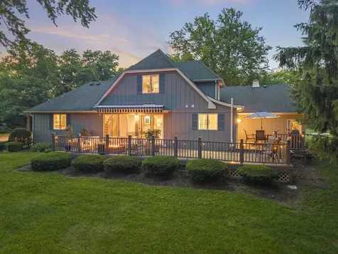 1660 J Pankow Drive Geneva IL 60134