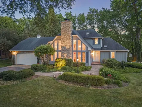 1660 J Pankow Drive Geneva IL 60134