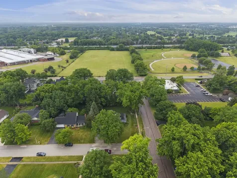 1660 J Pankow Drive Geneva IL 60134
