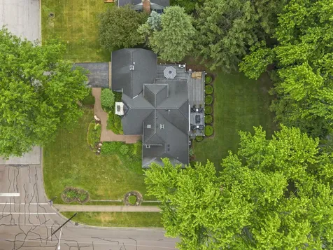 1660 J Pankow Drive Geneva IL 60134