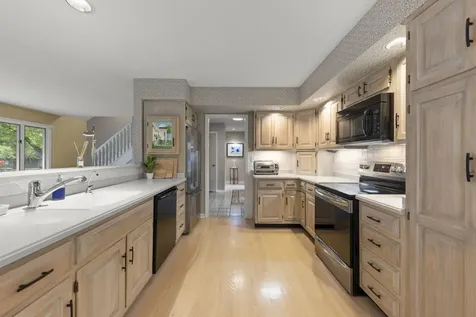 1660 J Pankow Drive Geneva IL 60134
