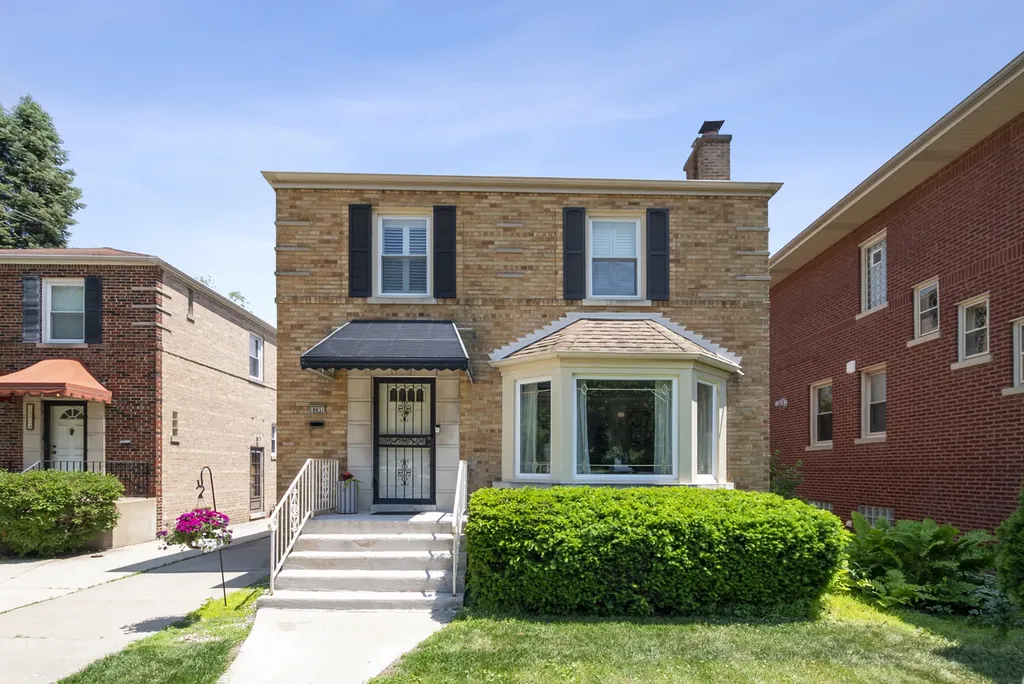 10831 South Longwood Drive Chicago IL 60643