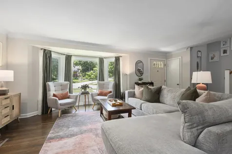 10831 South Longwood Drive Chicago IL 60643
