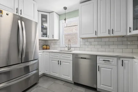 10831 South Longwood Drive Chicago IL 60643