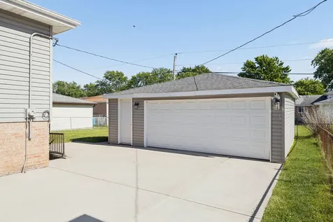 4343 Henry Street Oak Forest IL 60452