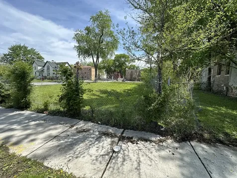 6401 South Vernon Avenue Chicago IL 60637