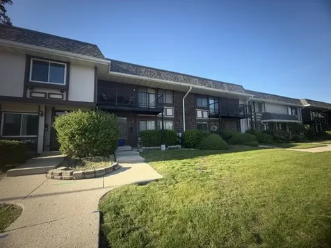 1140 Court G Hanover Park IL 60133