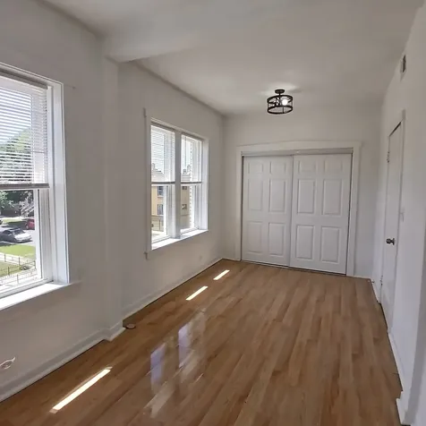 4652 West Palmer Street Chicago IL 60639