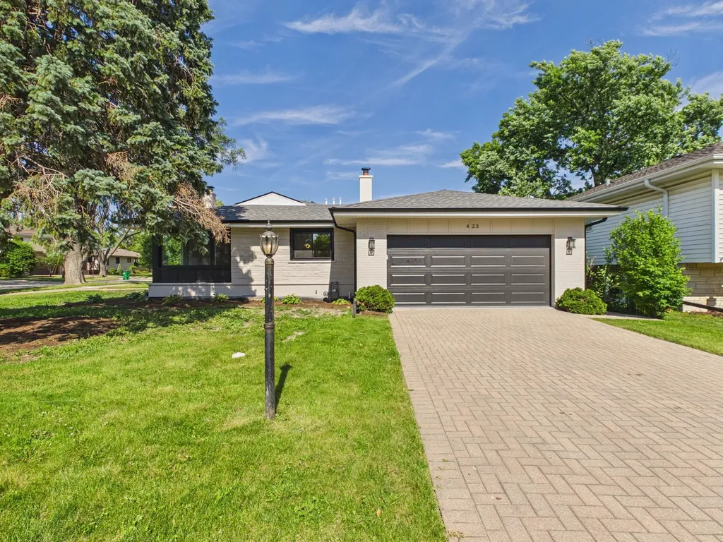423 North Aldine Avenue Park Ridge IL 60068
