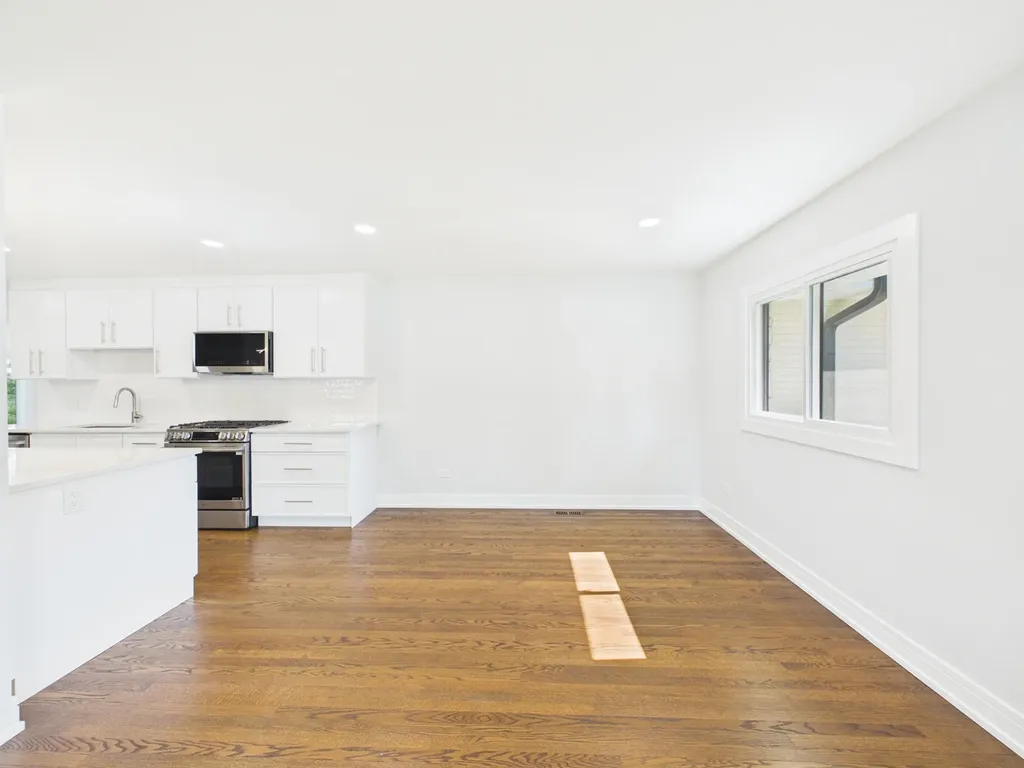 423 North Aldine Avenue Park Ridge IL 60068