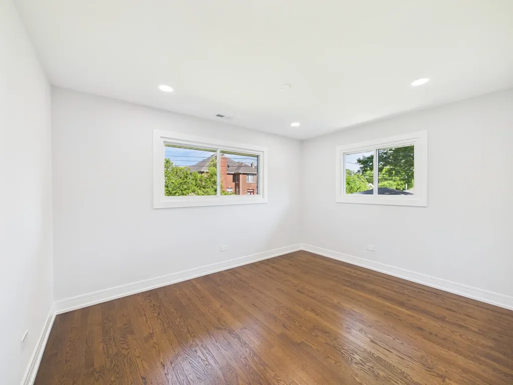 423 North Aldine Avenue Park Ridge IL 60068