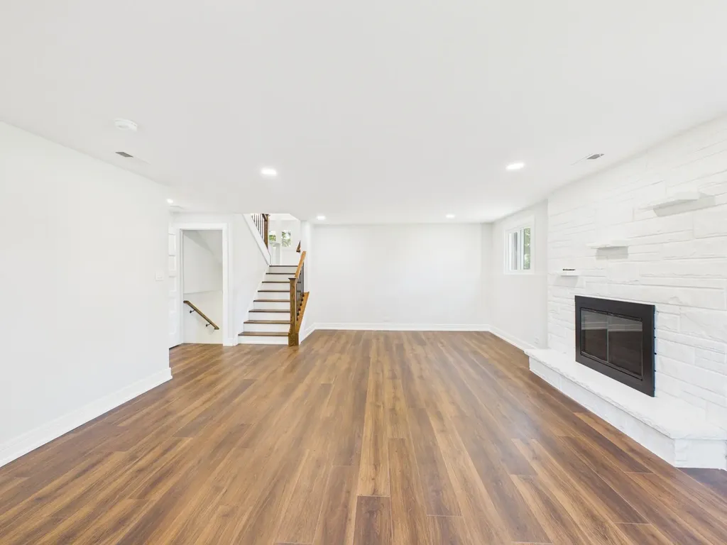 423 North Aldine Avenue Park Ridge IL 60068