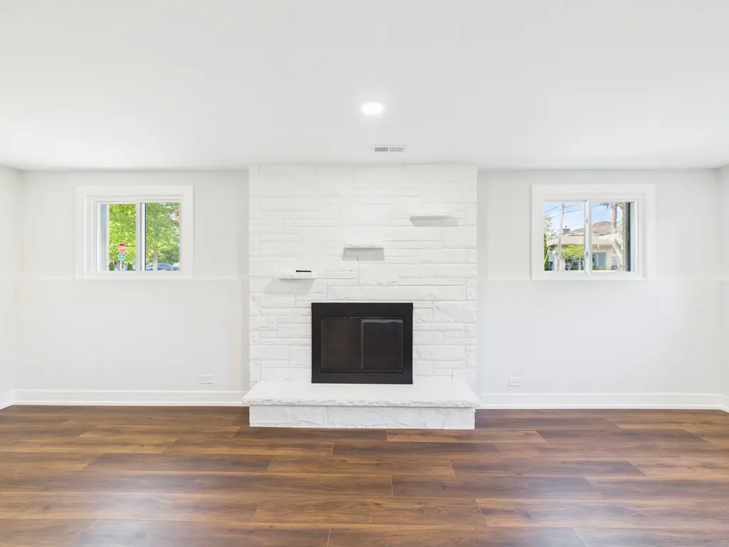 423 North Aldine Avenue Park Ridge IL 60068