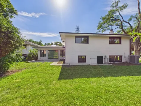 423 North Aldine Avenue Park Ridge IL 60068