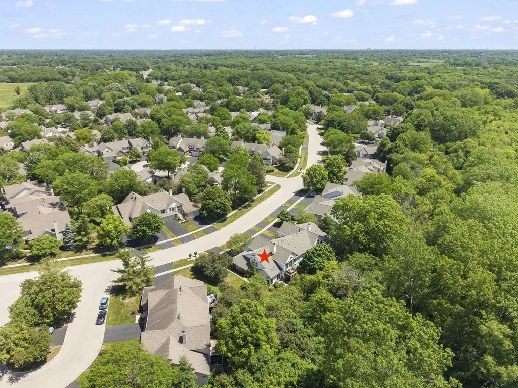 30W069 Penny Lane Warrenville IL 60555