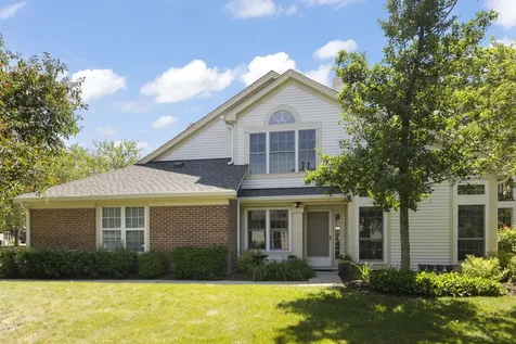 30W069 Penny Lane Warrenville IL 60555