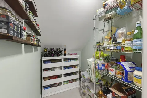 30W069 Penny Lane Warrenville IL 60555